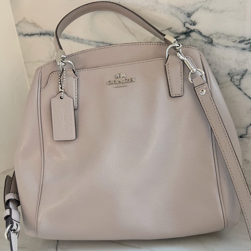 Coach Minetta Leather Shoulder Bag